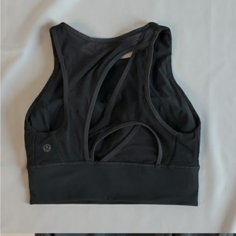 Grey Sleeveless sports bra  Crop Top size 4 high neck with super cool back